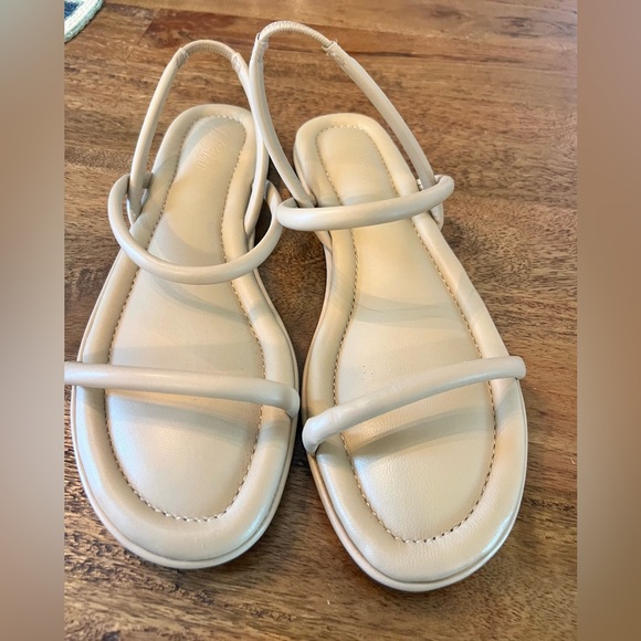 New-J. Crew Retail women’s Menorca Sling back sandals, padded heel. Beige, 9.5 M - Picture 4 of 5